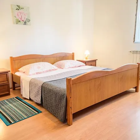 Tina Apartman Rovinj